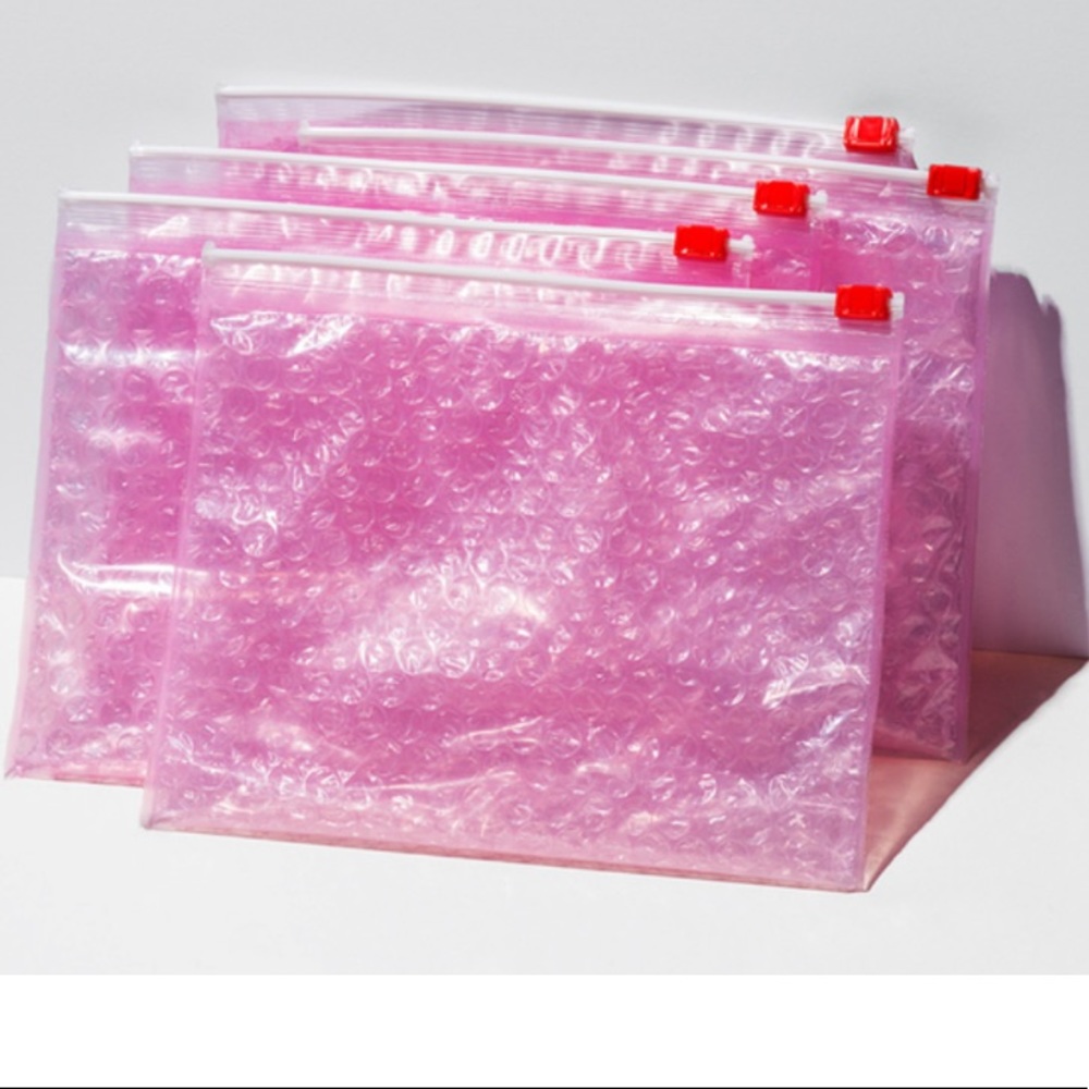 Glossier Pink Pouches (Medium)